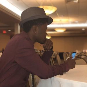 Meet your Posher, Travis